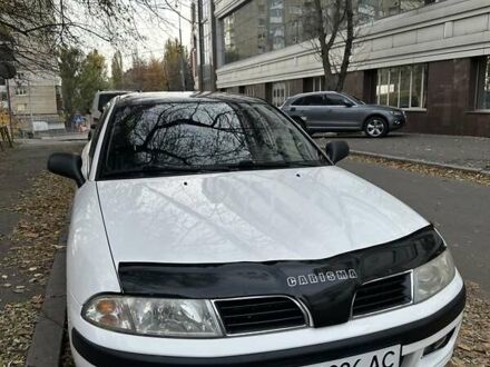 Білий Міцубісі Харизма, об'ємом двигуна 1.6 л та пробігом 356 тис. км за 4000 $, фото 1 на Automoto.ua