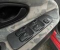 Красный Мицубиси Харизма, объемом двигателя 1.8 л и пробегом 140 тыс. км за 3400 $, фото 13 на Automoto.ua