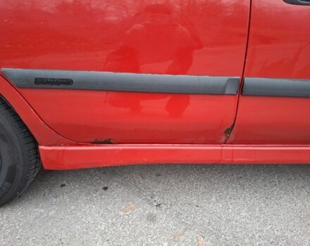 Красный Мицубиси Харизма, объемом двигателя 1.6 л и пробегом 310 тыс. км за 3199 $, фото 4 на Automoto.ua