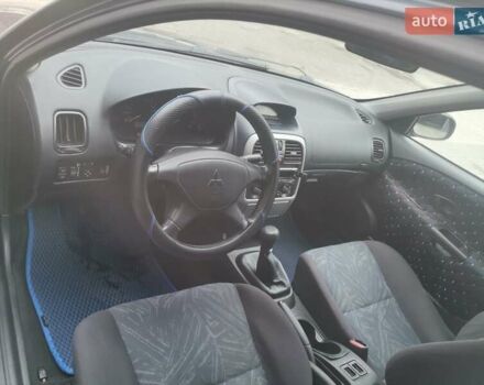 Міцубісі Харизма, об'ємом двигуна 1.6 л та пробігом 185 тис. км за 3200 $, фото 5 на Automoto.ua