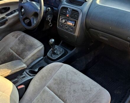 Мицубиси Харизма 2001 в Харькове на Automoto.ua Мицубиси Харизма, объемом двигателя 1.8 л и пробегом 0 тыс. км за 1400 $, фото 7 на Automoto.ua