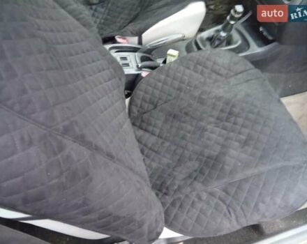 Міцубісі Харизма, об'ємом двигуна 1.6 л та пробігом 436 тис. км за 2500 $, фото 9 на Automoto.ua