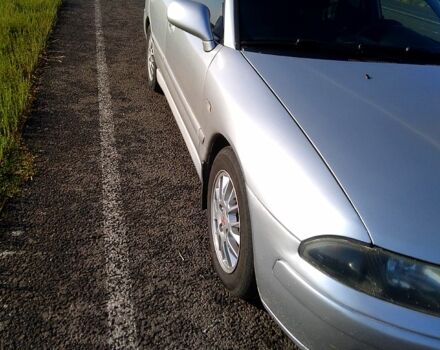 Мицубиси Харизма, объемом двигателя 1.6 л и пробегом 240 тыс. км за 2600 $, фото 4 на Automoto.ua