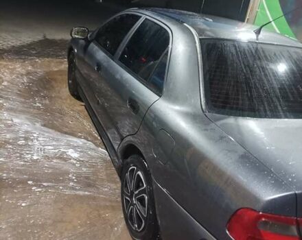 Мицубиси Харизма, объемом двигателя 0 л и пробегом 250 тыс. км за 3200 $, фото 5 на Automoto.ua