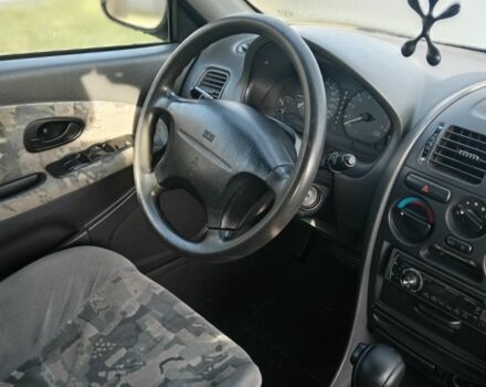 Сірий Міцубісі Харизма, об'ємом двигуна 0 л та пробігом 330 тис. км за 2400 $, фото 2 на Automoto.ua