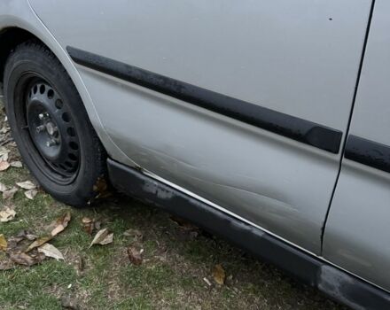 Серый Мицубиси Харизма, объемом двигателя 1.6 л и пробегом 340 тыс. км за 2000 $, фото 12 на Automoto.ua