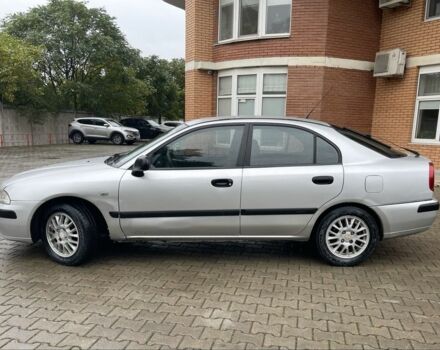 Сірий Міцубісі Харизма, об'ємом двигуна 1.9 л та пробігом 400 тис. км за 2800 $, фото 2 на Automoto.ua