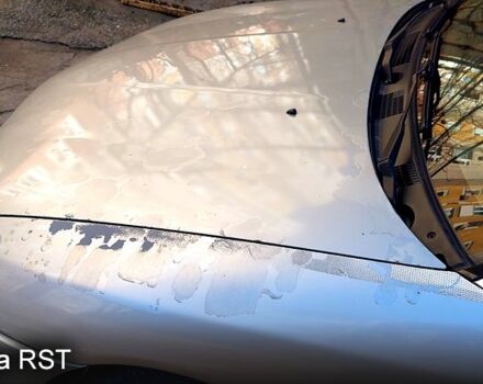 Серый Мицубиси Харизма, объемом двигателя 1.8 л и пробегом 320 тыс. км за 1600 $, фото 5 на Automoto.ua