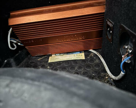 Серый Мицубиси Харизма, объемом двигателя 1.6 л и пробегом 340 тыс. км за 2000 $, фото 10 на Automoto.ua