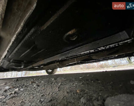 Сірий Міцубісі Харизма, об'ємом двигуна 1.83 л та пробігом 265 тис. км за 2850 $, фото 24 на Automoto.ua