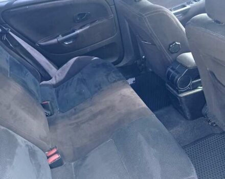 Серый Мицубиси Харизма, объемом двигателя 1.8 л и пробегом 416 тыс. км за 2800 $, фото 16 на Automoto.ua