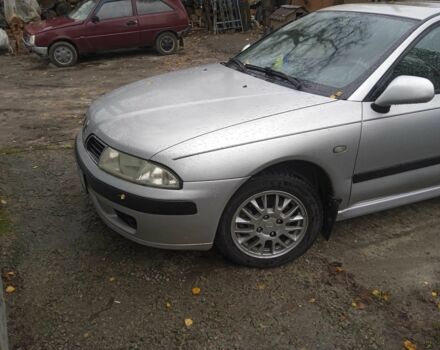 Серый Мицубиси Харизма, объемом двигателя 1.8 л и пробегом 224 тыс. км за 3600 $, фото 8 на Automoto.ua