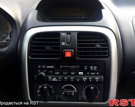 Серый Мицубиси Харизма, объемом двигателя 1.6 л и пробегом 310 тыс. км за 2150 $, фото 4 на Automoto.ua