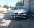 Серый Мицубиси Харизма, объемом двигателя 1.6 л и пробегом 355 тыс. км за 2300 $, фото 1 на Automoto.ua