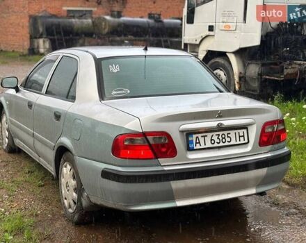 Сірий Міцубісі Харизма, об'ємом двигуна 1.6 л та пробігом 245 тис. км за 2300 $, фото 2 на Automoto.ua