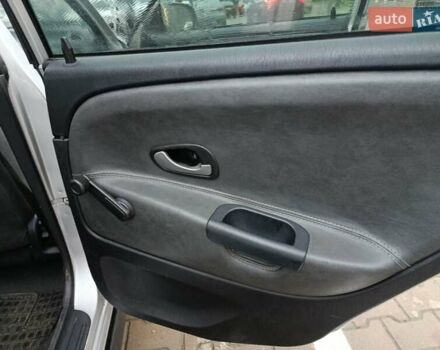 Сірий Міцубісі Харизма, об'ємом двигуна 1.6 л та пробігом 212 тис. км за 3700 $, фото 15 на Automoto.ua