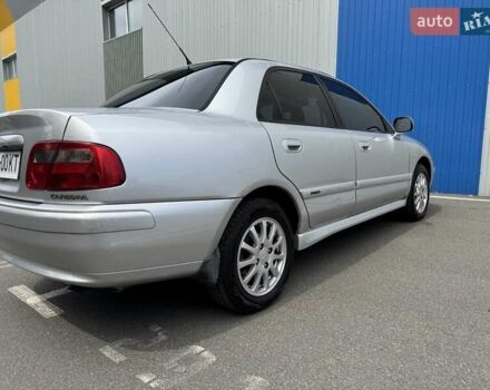 Сірий Міцубісі Харизма, об'ємом двигуна 1.6 л та пробігом 157 тис. км за 5200 $, фото 5 на Automoto.ua