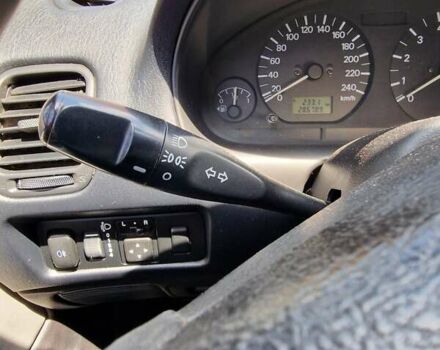 Серый Мицубиси Харизма, объемом двигателя 1.6 л и пробегом 286 тыс. км за 4800 $, фото 15 на Automoto.ua