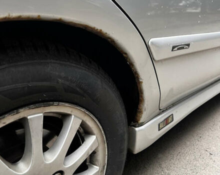 Серый Мицубиси Харизма, объемом двигателя 1.6 л и пробегом 267 тыс. км за 3700 $, фото 10 на Automoto.ua