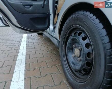 Сірий Міцубісі Харизма, об'ємом двигуна 1.6 л та пробігом 212 тис. км за 3700 $, фото 11 на Automoto.ua