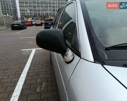 Сірий Міцубісі Харизма, об'ємом двигуна 1.6 л та пробігом 212 тис. км за 3700 $, фото 25 на Automoto.ua