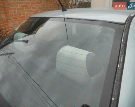 Сірий Міцубісі Харизма, об'ємом двигуна 1.6 л та пробігом 275 тис. км за 2450 $, фото 9 на Automoto.ua