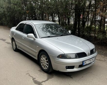 Сірий Міцубісі Харизма, об'ємом двигуна 1.6 л та пробігом 262 тис. км за 3700 $, фото 1 на Automoto.ua