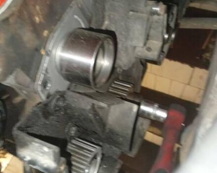 Серый Мицубиси Харизма, объемом двигателя 1.9 л и пробегом 65 тыс. км за 1650 $, фото 15 на Automoto.ua