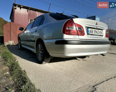 Сірий Міцубісі Харизма, об'ємом двигуна 1.83 л та пробігом 258 тис. км за 4200 $, фото 6 на Automoto.ua