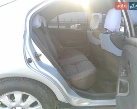 Сірий Міцубісі Харизма, об'ємом двигуна 1.6 л та пробігом 527 тис. км за 2200 $, фото 10 на Automoto.ua