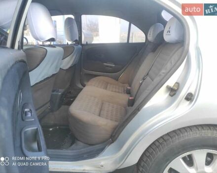 Сірий Міцубісі Харизма, об'ємом двигуна 1.6 л та пробігом 527 тис. км за 2200 $, фото 12 на Automoto.ua