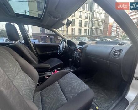 Серый Мицубиси Харизма, объемом двигателя 1.8 л и пробегом 399 тыс. км за 2700 $, фото 13 на Automoto.ua
