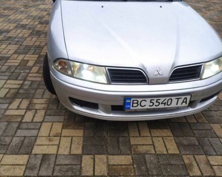 Серый Мицубиси Харизма, объемом двигателя 1.6 л и пробегом 330 тыс. км за 2800 $, фото 7 на Automoto.ua