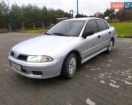 Сірий Міцубісі Харизма, об'ємом двигуна 1.6 л та пробігом 330 тис. км за 2800 $, фото 7 на Automoto.ua