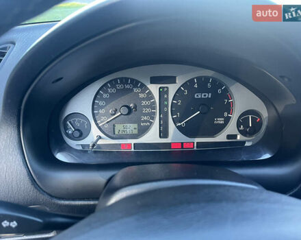 Серый Мицубиси Харизма, объемом двигателя 1.8 л и пробегом 214 тыс. км за 5650 $, фото 10 на Automoto.ua