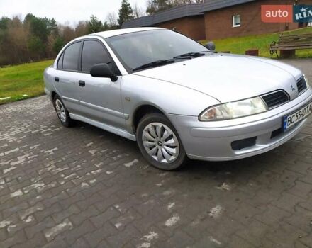 Сірий Міцубісі Харизма, об'ємом двигуна 1.6 л та пробігом 330 тис. км за 2800 $, фото 6 на Automoto.ua