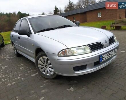 Сірий Міцубісі Харизма, об'ємом двигуна 1.6 л та пробігом 330 тис. км за 2800 $, фото 2 на Automoto.ua