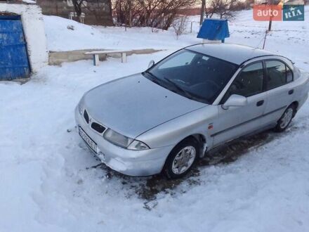 Міцубісі Харизма 1999 у Рівному на Automoto.ua Сірий Міцубісі Харизма, об'ємом двигуна 1.8 л та пробігом 300 тис. км за 3500 $, фото 1 на Automoto.ua
