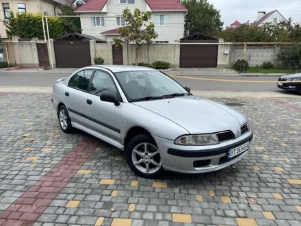 Міцубісі Харизма 2000 у Одесі на Automoto.ua Сірий Міцубісі Харизма, об'ємом двигуна 1.8 л та пробігом 270 тис. км за 2399 $, фото 1 на Automoto.ua