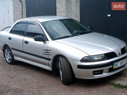 Міцубісі Харизма 2002 у Сокале на Automoto.ua Сірий Міцубісі Харизма, об'ємом двигуна 1.6 л та пробігом 206 тис. км за 3400 $, фото 1 на Automoto.ua