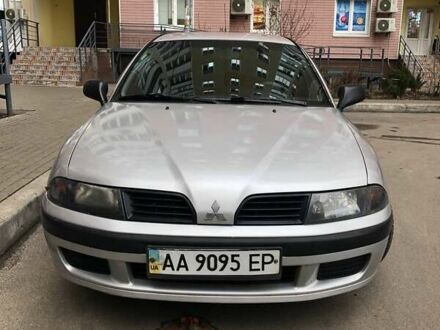 Міцубісі Харизма 2003 у Києві на Automoto.ua Сірий Міцубісі Харизма, об'ємом двигуна 1.6 л та пробігом 378 тис. км за 3000 $, фото 1 на Automoto.ua