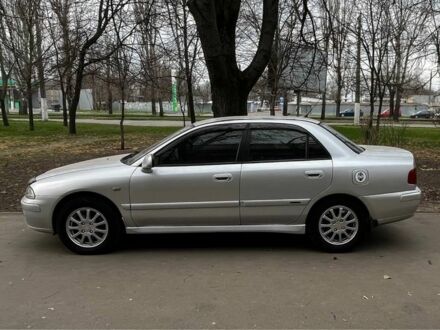 Міцубісі Харизма 2003 у Одесі на Automoto.ua Сірий Міцубісі Харизма, об'ємом двигуна 1.6 л та пробігом 220 тис. км за 3500 $, фото 1 на Automoto.ua