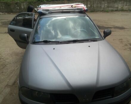 Серый Мицубиси Харизма, объемом двигателя 0 л и пробегом 360 тыс. км за 2000 $, фото 1 на Automoto.ua