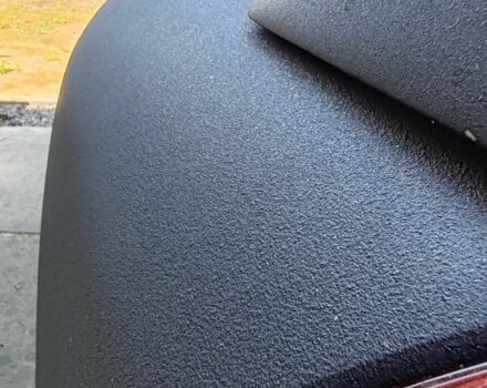 Синий Мицубиси Харизма, объемом двигателя 1.9 л и пробегом 300 тыс. км за 2576 $, фото 6 на Automoto.ua