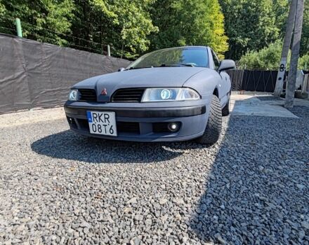 Синий Мицубиси Харизма, объемом двигателя 1.9 л и пробегом 300 тыс. км за 2576 $, фото 9 на Automoto.ua