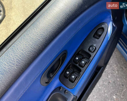 Синий Мицубиси Харизма, объемом двигателя 1.83 л и пробегом 303 тыс. км за 3000 $, фото 10 на Automoto.ua