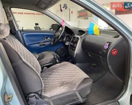 Синий Мицубиси Харизма, объемом двигателя 1.6 л и пробегом 346 тыс. км за 2990 $, фото 26 на Automoto.ua