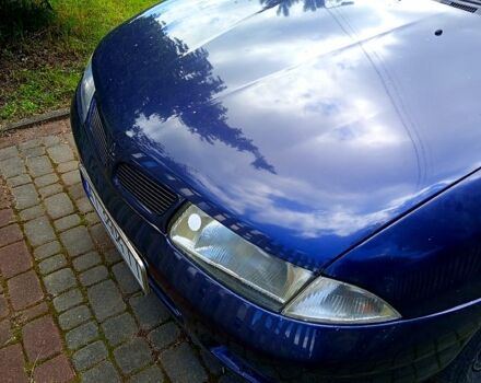 Синій Міцубісі Харизма, об'ємом двигуна 1.6 л та пробігом 300 тис. км за 1900 $, фото 2 на Automoto.ua