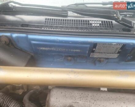 Міцубісі Харизма 2001 у Києві на Automoto.ua Синій Міцубісі Харизма, об'ємом двигуна 1.83 л та пробігом 230 тис. км за 2200 $, фото 6 на Automoto.ua