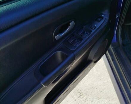 Синий Мицубиси Харизма, объемом двигателя 1.87 л и пробегом 270 тыс. км за 3000 $, фото 7 на Automoto.ua